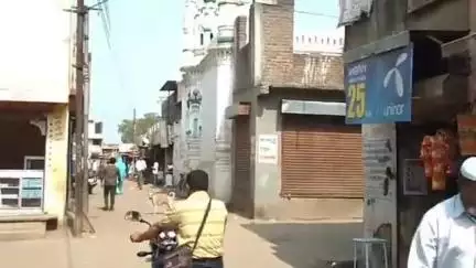 एरंडोल: कासोदा येथील गरीब नवाज नगरात १६ वर्षीय मुलीची गळफास घेऊन आत्महत्या, कासोदा पोलीस ठाण्यात अकस्मात मृत्यूची नोंद