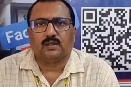 लखीसराय: जिला प्रशासन के फेसबुक लाइव पर ग्रामीण विकास अभिकरण ने दी आवास योजना की जानकारी