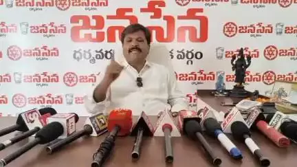 వైయస్సార్సీపి మాజీ మంత్రి పేర్ని నానిపై జనసేన నాయకుడు చిలకం ఫైర్.