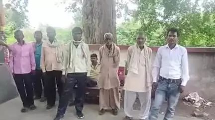 बदायूं: घघौसी गांव में चारा काटने गए किसान को सांप ने काटा, इलाज के दौरान हुई मौत