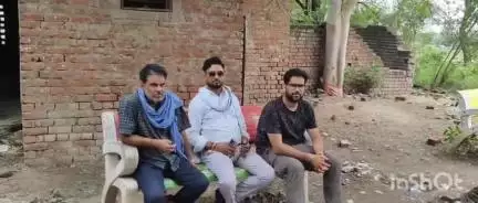 उरई: एट रेलवे स्टेशन के पास पुणे से लखनऊ जा रही महिला की चलती ट्रेन से गिरकर मौके पर हुई दर्दनाक मौत