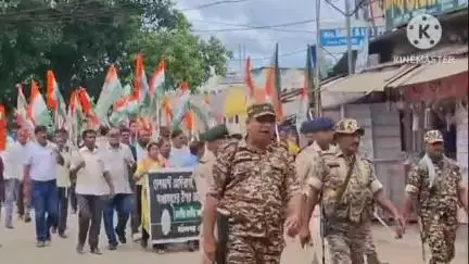 ধর্মনগর: বিধায়ক সুদীপ রায় বর্মনের বাসভবনে হামলার প্রতিবাদে কংগ্রেস দলের পক্ষ থেকে ধর্মনগর শহরের বিক্ষোভ মিছিল সহ থানা ঘেরাও