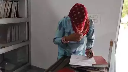 राजगढ़: राजगढ थानान्तर्गत गांव में परिजनों से मारपीट और लड़की को नीचे पटककर बदनियती से छेड़छाड़ का आरोप