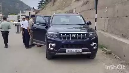 सोलन: सोलन पुलिस ने फर्जी नंबर की MLA की स्कॉर्पियो से फर्जी PSO सहित 3 लोगों को किया गिरफ्तार, जांच जारी