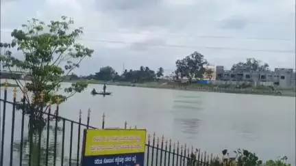 ತಿರುಮಕೂಡಲು ನರಸೀಪುರ: ಕಪಿಲಾ ನದಿ ಸೇತುವೆ ಮೇಲಿಂದ ನೀರಿಗೆ ಬಿದ್ದ ವ್ಯಕ್ತಿಯನ್ನು ರಕ್ಷಿಸಿದ ರಕ್ಷಕ್ ತಂಡ