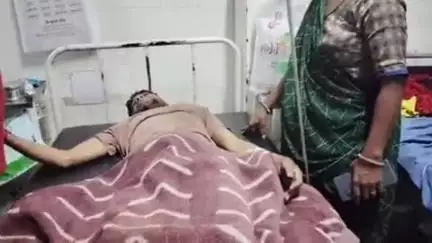 झालरापाटन: श्योपुर गांव में रिश्तेदारों ने युवक को रस्सियों से बांधकर पीटा, एसआरजी अस्पताल में कराया गया भर्ती