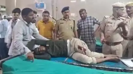 बागीदौरा: कलिंजरा व बड़ोदिया रोड पर स्कॉर्पियो और बाइक की भिड़ंत में 45 वर्षीय पुलिसकर्मी हुआ घायल, एमजी अस्पताल किया रेफर