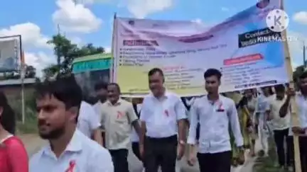 নগাঁও: ৰূপহীহাটত ছাত্ৰ-ছাত্ৰী, অধ্যাপক-অধ্যাপিকাৰ লগতে আৰক্ষী প্ৰশাসনৰ লোকৰ উপস্থিতিত বিশ্ব ড্ৰাগছ বিৰোধী দিৱস উদযাপন