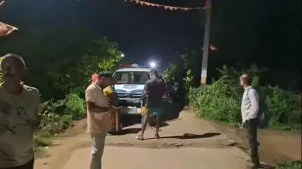 బెల్లంపల్లి: కేసు రీకన్సట్రక్షన్‌ కోసం వెళ్లిన పోలీసులను అడ్డుకొని ఎదురు దాడి చేసిన బెల్లంపల్లి అంబేద్కర్ నగర్ బస్తీ వాసులు