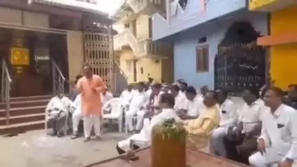 మేడ్చల్: ఓల్డ్ అల్వాల్ లోని మహంకాళి దేవాలయం వద్ద బోనాల పండుగ ఏర్పాట్లపై సమన్వయ సమావేశం