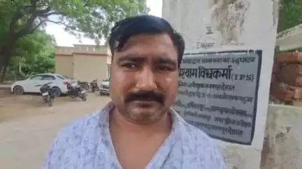 अकबरपुर: इकघरा गांव निवासी युवक ने एक व्यक्ति पर खेत से जबरन मिट्टी खोदने का आरोप लगाया, पीड़ित ने दी जानकारी