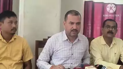 বালিজানা: হাচিলা বিলৰ উচ্ছেদিতৰ সংস্থাপনৰ কথা কোৱা নাই মুখ্যমন্ত্ৰীয়ে-জিলা বিজেপিৰ কাৰ্যালয়ত বিজেপি নেতা কাশ্যপ প্ৰকাশৰ সংবাদ মেল