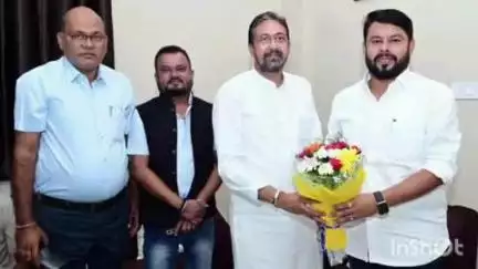 बेमेतरा: बेमेतरा के राजीव भवन में छत्तीसगढ़ कांग्रेस सहप्रभारी विजय जांगिड़ ने कांग्रेसियों की बैठक ली, पूर्व MLA भी रहे मौजूद