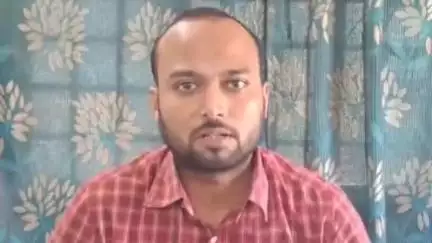 सुपौल: सहायक निदेशक खनन पदाधिकारी ने फेसबुक के माध्यम से लोगों को दी सरकारी योजनाओं की जानकारी