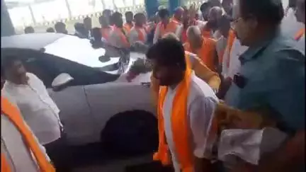 उदगीर: उद्धव ठाकरे यांचे हात बळकट करा,माजी खासदार चंद्रकांत खैरे यांचे पदाधिकाऱ्यांना आवाहन