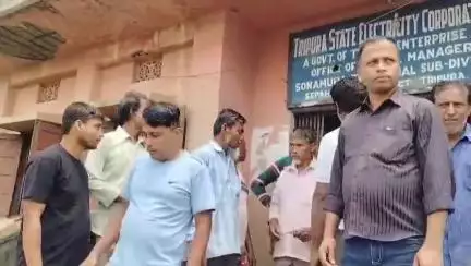 সোনামুড়া: ভূতুড়ে কান্ড বিদ্যু দপ্তরে,দুই মাসের বিদ্যুৎ বিল ৯৯৬৯৭ টাকা,ঘটনা সোনামুড়া খেদাবাড়ী এলাকায় #jansamasya
