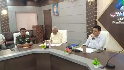 कलेक्ट्रेट सभागार में डीएम की अध्यक्षता में जिला सैनिक कल्याण बंधु की बैठक संपन्न