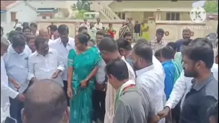 శాలిగౌరారం: అర్హులైన పేదలందరికీ ఇందిరమ్మ ఇళ్ళను మంజూరు చేస్తాం: ఎమ్మెల్యే మందుల సామేలు