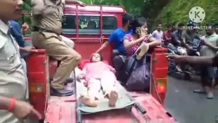 তেলিয়ামুড়া: অটো ও ইকো গাড়ি মুখোমুখি সংঘর্ষে আহত হয় চারজন, ঘটনা বড়মুড়া ইকোপার্ক সংলগ্ন এলাকায়