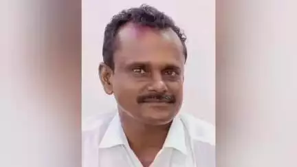 ஓட்டப்பிடாரம்: அதிமுக பிரமுகர் கொலையில் திமுக பிரமுகர் உட்பட 3 பேர் மணியாச்சி டிஎஸ்பி முன்பு சரண்