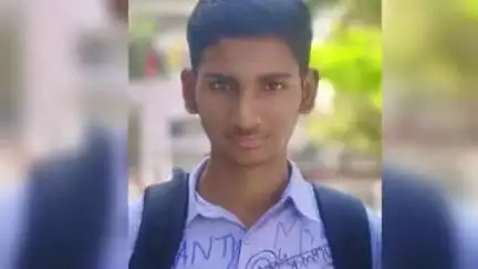 पैठण: वाहेगाव तालुका पैठण येथून शालेय विद्यार्थी बेपत्ता नातेवाईकांनी केली मिसिंग दाखल