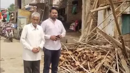 तुमसर: चुल्हाड येथे मुसळधार पावसाने घर कोसळला, घरमालकाचे लाखो रुपयांचे नुकसान