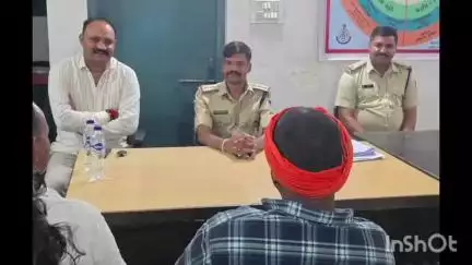 धार: पर्यटन नगरी मांडू की सड़कों पर जन्मदिन मनाने पर रोक, पुलिस थाने में शांति समिति की बैठक में हुआ फैसला