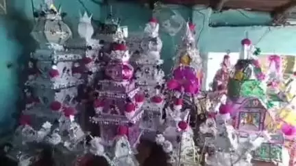 29 जून से शुरू होने वाले मोहर्रम की तैयारी शुरू, शहर के रीडगंज स्थित एक परिवार बना रहा है ताजिया