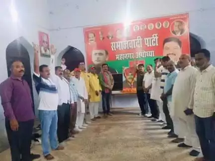 समाजवादी पार्टी के महानगर कार्यालय लोहिया भवन पर श्रद्धापूर्वक मनाई गई छत्रपति शाहूजी महाराज की जयंती