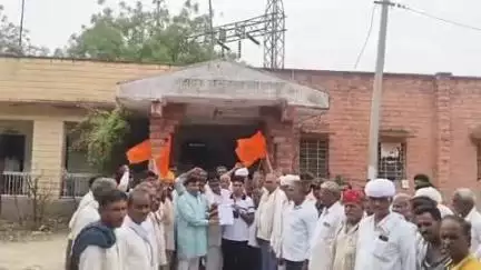 बावड़ी: भारतीय किसान संघ ने स्मार्ट मीटर लगाने के खिलाफ जताया विरोध, जोधपुर डिस्कॉम MD को सौंपा ज्ञापन