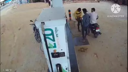బాన్సువాడ: బీర్కూరులో ఫోన్ పే మోసం; పోలీసులకు ఫిర్యాదు చేసిన బాధితుడు