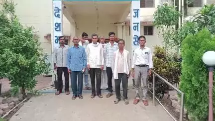 कटंगी: धान व्यापारी ने किसानों के साथ की धोखाधड़ी, साढ़े 6 लाख से अधिक का भुगतान बकाया होने पर किसान पहुंचे थाने