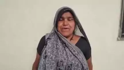 पाली: ग्राम बछलापुर निवासी महिला ने ग्राम प्रधान पर दबंगई दिखाते हुए उसके खेत में सड़क निर्माण का आरोप लगाया