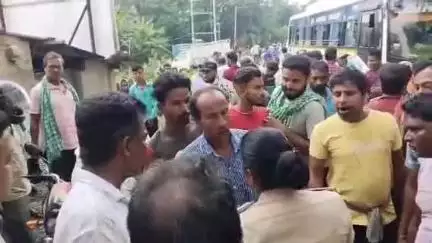 ଭୋଗରାଇ: କମର୍ଦ୍ଦା ଛକ ନିକଟରେ ସଡ଼କ ଦୁର୍ଘଟଣା, ବାଇକ ଆରୋହି ମୃତ