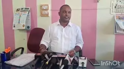 కరీంనగర్: నాకు ఉండవలసిన డాక్యుమెంట్లు అన్నీ ఉన్నాయి,కావాలని వాటర్ ట్యాంక్ ఎక్కి బెదిరిస్తున్నాడు:ఆరోపణలు ఎదుర్కొంటున్న సందీప్ వర్మ