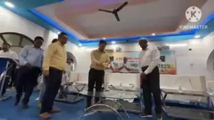 साहिबगंज: सिद्धो कान्हु सभागार में अंतर्राष्ट्रीय ओलंपिक दिवस पर 53 राष्ट्रीय खिलाड़ियों व प्रशिक्षकों को किया गया सम्मानित