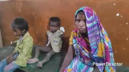 पटियाली: पटियाली थाना क्षेत्र के ग्राम नगला मुंशी में शराबी पति ने पत्नी के साथ की मारपीट, पत्नी ने थाने में दी तहरीर