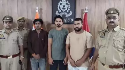 इटावा: इकदिल इलाके में सेवानिवृत्त आईएफएस से चैन स्नेचिंग करने वाले 4 अन्तर्राजीय बदमाश पुलिस मुठभेड़ में गिरफ्तार