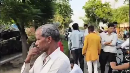 बिलग्राम: जरेरा निवासी रामसनेही के ऊपर पलटी आम से लदी डीसीएम, मौके पर हुई मौत, डीसीएम आम लादकर मध्यप्रदेश जा रही थी