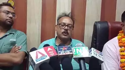 मधुबन रोड पर युवा उद्योग व्यापार मंडल में प्रभाकर गुप्ता को जिला अध्यक्ष बनाए जाने की जानकारी प्रदेश अध्यक्ष ने दी