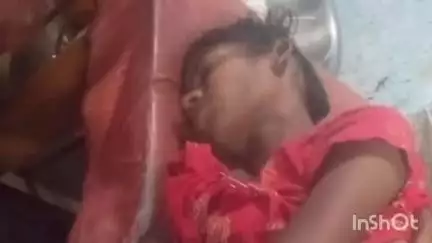 জামালপুর: কীটনাশক খেয়ে গুরুতর অসুস্থ হয়ে জামালপুর হাসপাতালে চিকিৎসাধীন চকদিঘী এলাকার এক প্রতিবন্ধী মহিলা