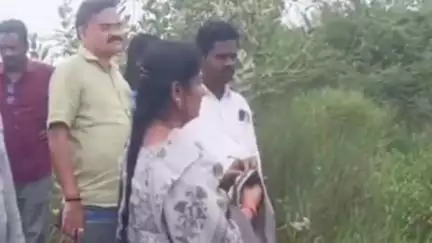 కొవ్వూరు: పెన్నానదిలో మురుగునీరు కలుషితంపై ఎన్జీటీ అధికారుల పర్యటన ఆర్డీవో అనూషతో కలిసి ఆలయ పరిసర ప్రాంతాలు పరిశీలన