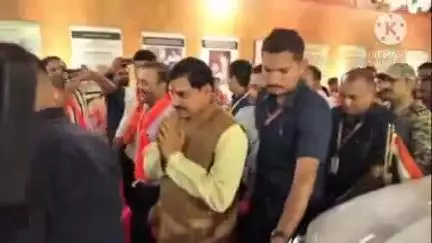 हुज़ूर: सीएम हाउस में मुख्यमंत्री डॉ. मोहन यादव ने मीसा बंदियों का किया सम्मान