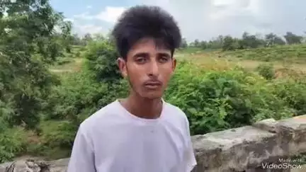 বিশালগড়: বিশালগড় রবীন্দ্রনাথ কলেজের সামনে ব্রাউন সুগারের কন্টেনার সহ আটক 1, পুলিশের সঙ্গে খারাপ ব্যবহার করায় আটক 1