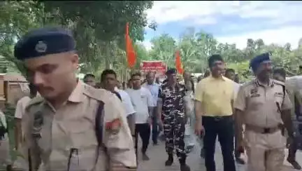 তামুলপুৰ: গুৱাবাৰীত নিচামুক্ত ভাৰত অভিযানৰ সজাগতামূলক সভা অনুষ্ঠিত, উপস্থিত থাকে জিলা আয়ুক্ত পংকজ চক্ৰৱৰ্তী