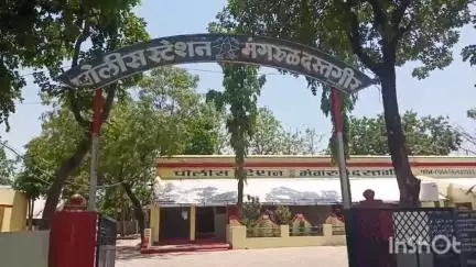 धामणगाव रेल्वे: मंगरूळ दस्तगीर येथे युवकावर चाकूने हल्ला ,दोन जनाविरुद्ध पोलिसात गुन्हा दाखल