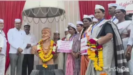 सांगोला: छ.शिवाजी महाराज चौकात छ. शाहू महाराजांची जयंती; सामाजिक न्याय, समता, बंधूता आणि सामाजिक सलोख्याचा संदेश