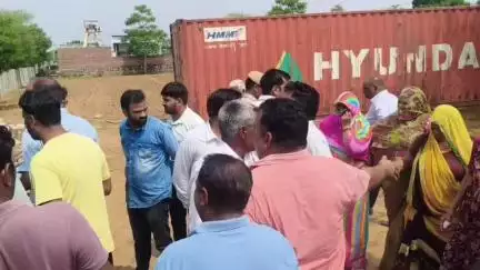 फुलेरा मु. सांभर: भांकरोटा थाना इलाके के महाराजपुरा गांव में जमीनी विवाद को लेकर हुआ खूनी संघर्ष, एक दर्जन से अधिक लोग गंभीर घायल