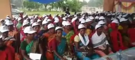 रायडीह:वैज्ञानिक विधि से लाह की खेती करने के लिए हीरदाह में एक दिवसीय प्रशिक्षण संपन्न #सामाजिक