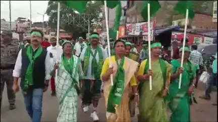 दुमका: हूल दिवस पर साहिबगंज से भोगनाडीह तक पदयात्रा, सिदो कान्हु चौक से जत्था रवाना